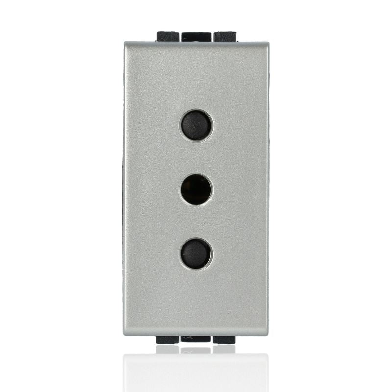 BTICINO NT4113 - Presa 2P+T 10A 250 Vac - Interasse 19Mm - Alveoli Schermati - Tech - LivingLight