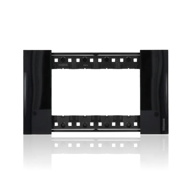 gid://shopify/Product/10833139040589_1