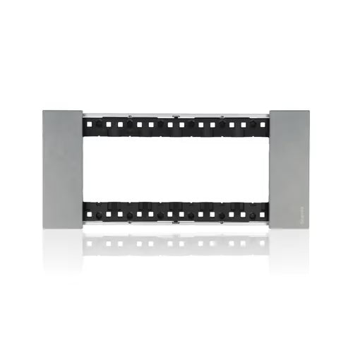 gid://shopify/Product/10833142841677_3