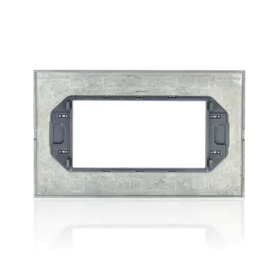 gid://shopify/Product/10833300816205_2