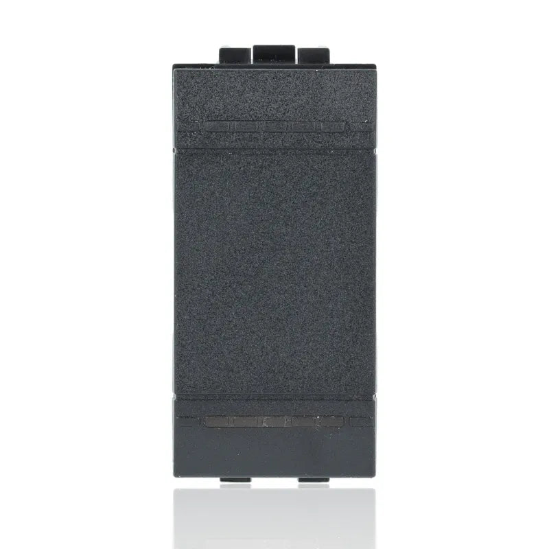 gid://shopify/Product/10833065574733_1