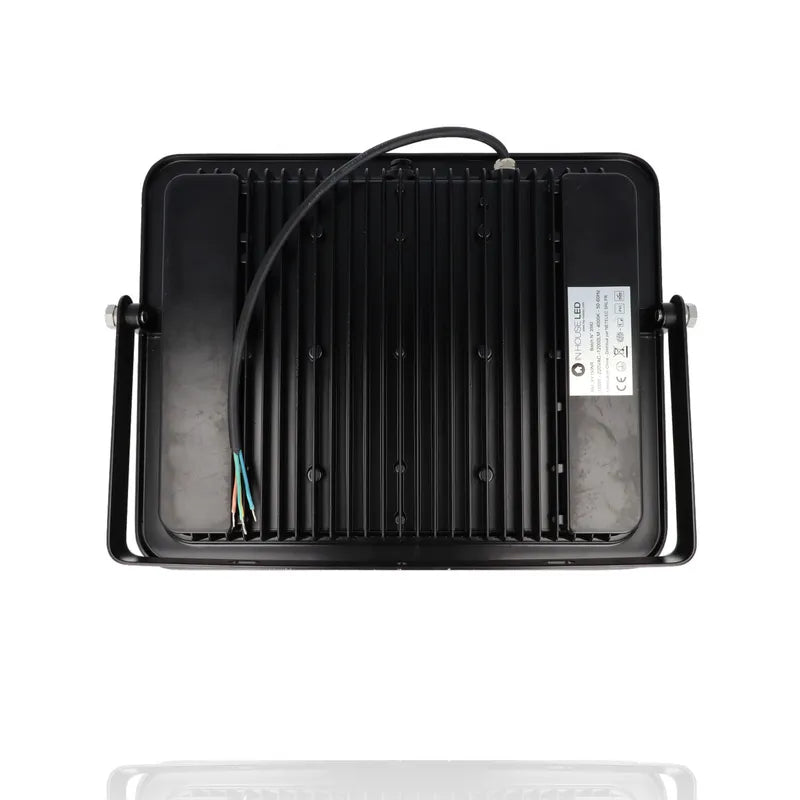 gid://shopify/Product/10833841652045_2