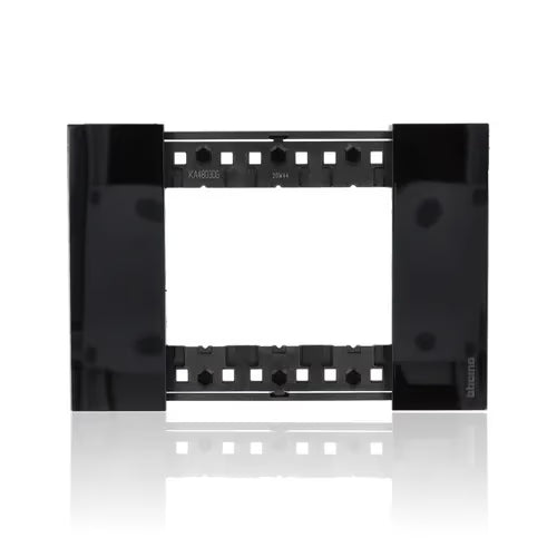 gid://shopify/Product/10833134518605_3