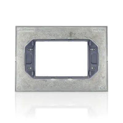 gid://shopify/Product/10833126228301_2