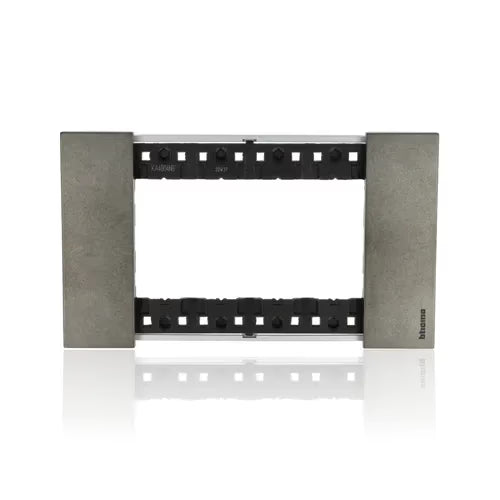 gid://shopify/Product/10833140646221_3
