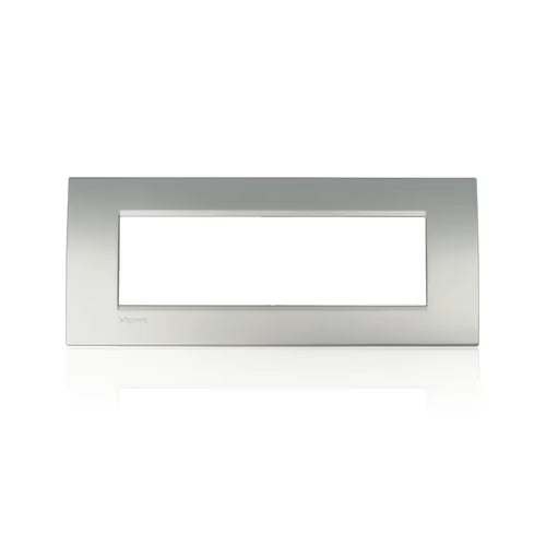 gid://shopify/Product/10833214439757_3