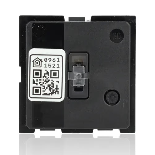 gid://shopify/Product/10833220567373_3