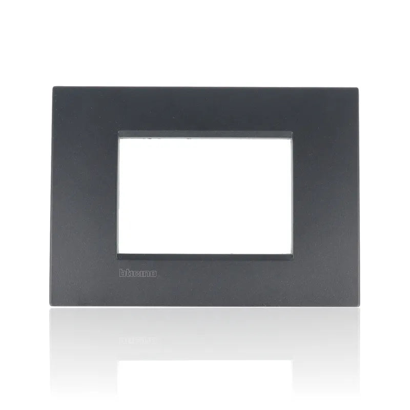 gid://shopify/Product/10833126228301_1
