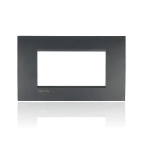 gid://shopify/Product/10833300816205_3