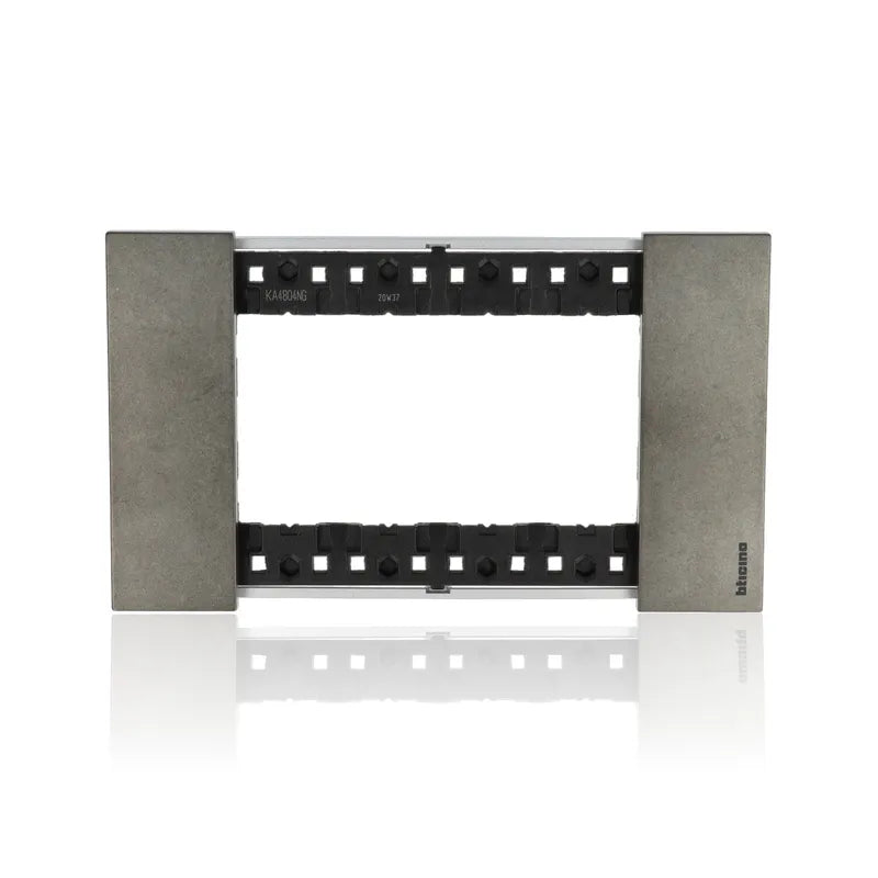 gid://shopify/Product/10833140646221_1