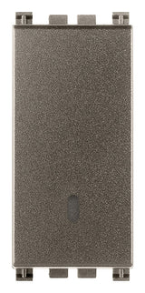 gid://shopify/Product/10830865596749_3