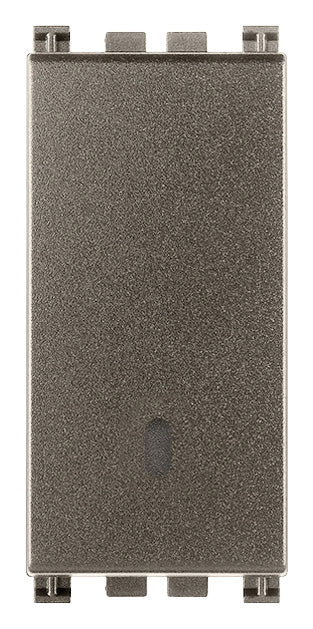 gid://shopify/Product/10830865596749_3