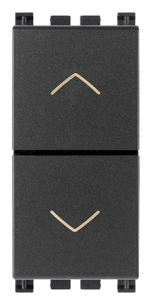 gid://shopify/Product/10830847705421_2