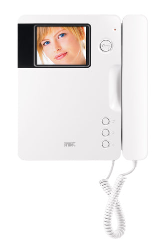 gid://shopify/Product/10833999561037_5