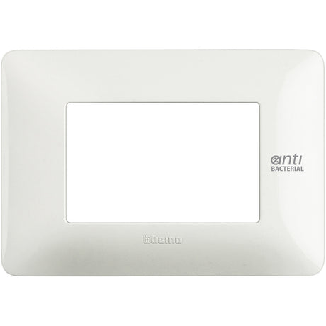 gid://shopify/Product/10833076453709_3