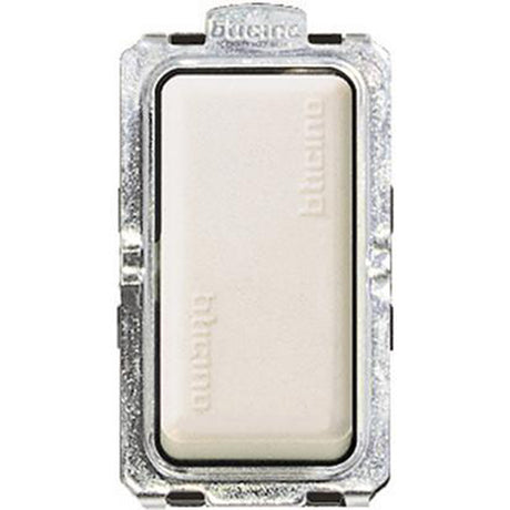 gid://shopify/Product/10833160307021_3