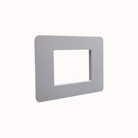 gid://shopify/Product/10833335583053_3