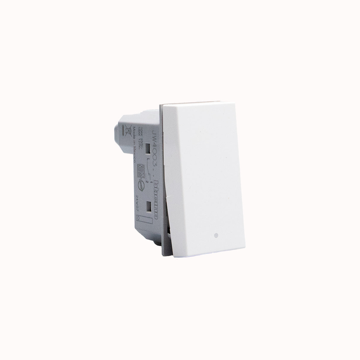 gid://shopify/Product/10833306321229_3
