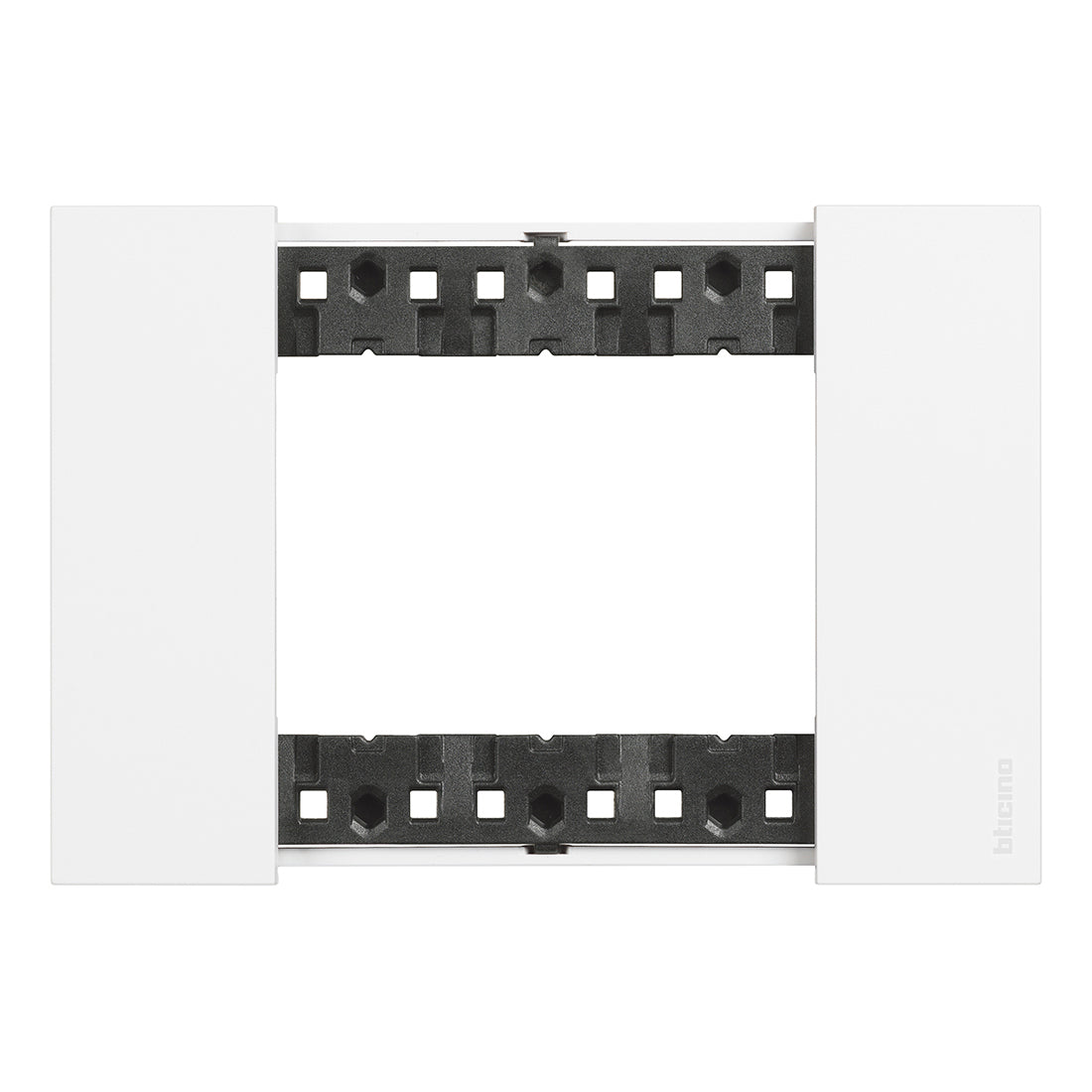gid://shopify/Product/10833068589389_3