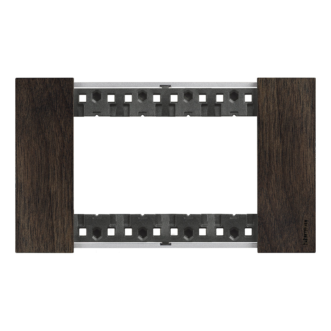 gid://shopify/Product/10833346593101_3
