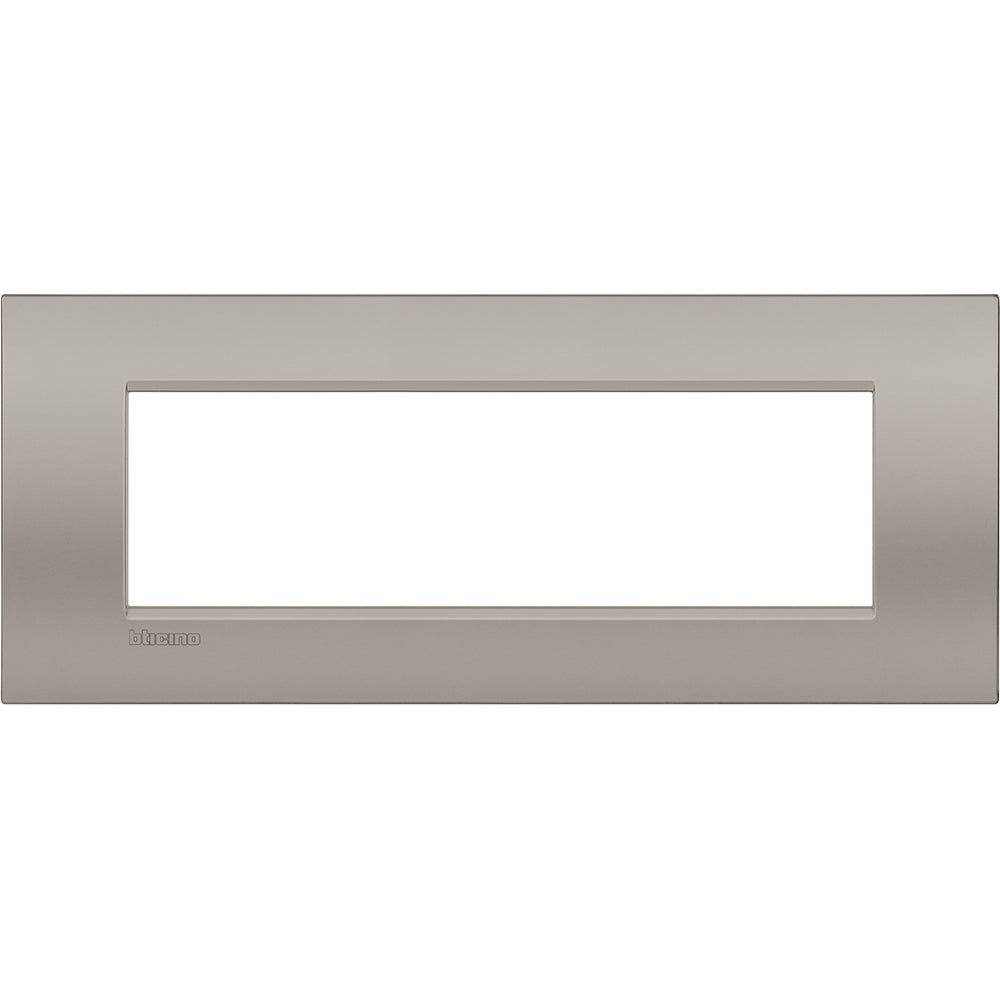gid://shopify/Product/10833377296717_2