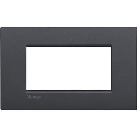 gid://shopify/Product/10833300816205_4