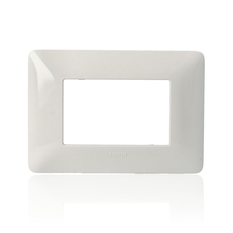BTICINO AM4803BBN - Placca 3 Moduli - Bianco - Materiale Tecnopolimero - Matix