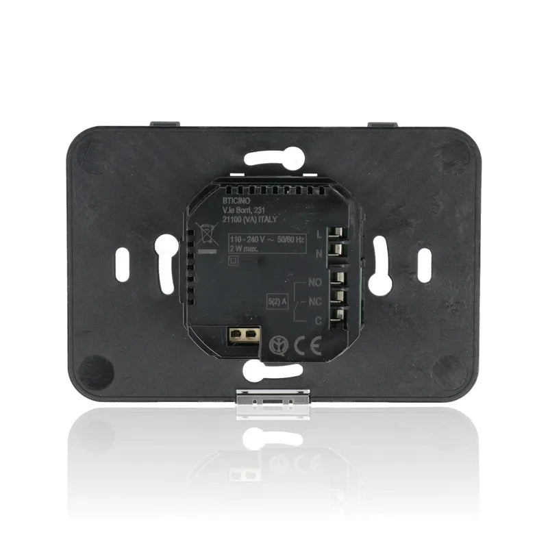 gid://shopify/Product/10833161617741_4