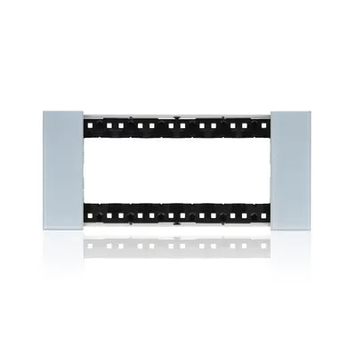 gid://shopify/Product/10833141596493_1
