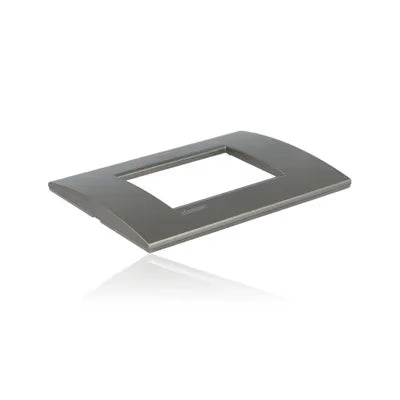 gid://shopify/Product/10833113448781_4
