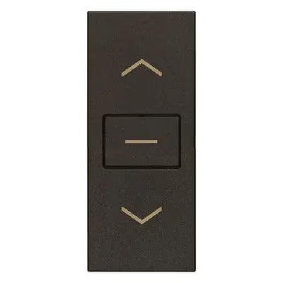 gid://shopify/Product/10830891254093_1