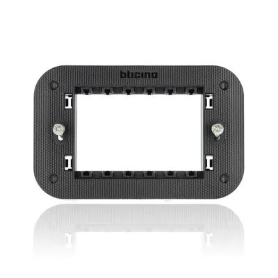 gid://shopify/Product/10833059479885_1