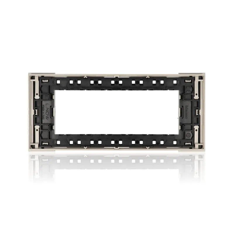 gid://shopify/Product/10833141858637_2