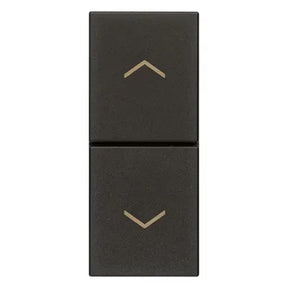 gid://shopify/Product/10830889189709_1