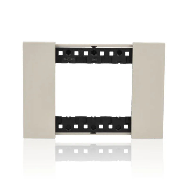 gid://shopify/Product/10833135567181_1