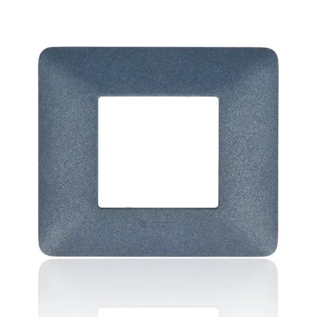 gid://shopify/Product/10833186455885_2
