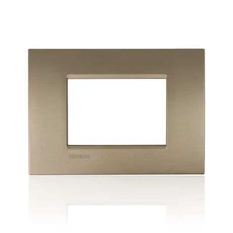 gid://shopify/Product/10833300357453_3
