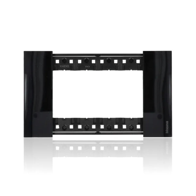 gid://shopify/Product/10833139040589_1