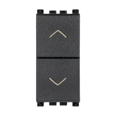 gid://shopify/Product/10830847705421_1