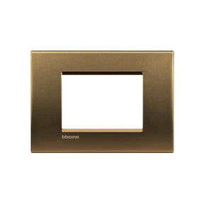 gid://shopify/Product/10833376477517_1