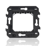 gid://shopify/Product/10833132388685_3