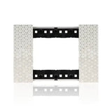 gid://shopify/Product/10833136582989_1