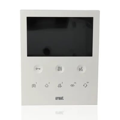 gid://shopify/Product/10834036457805_1
