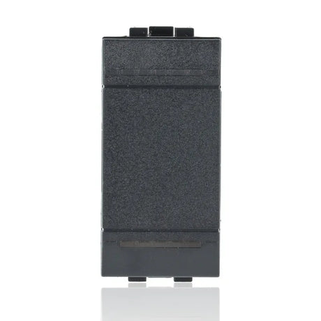 gid://shopify/Product/10833056760141_1