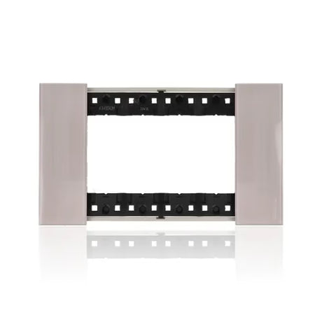gid://shopify/Product/10833139335501_3
