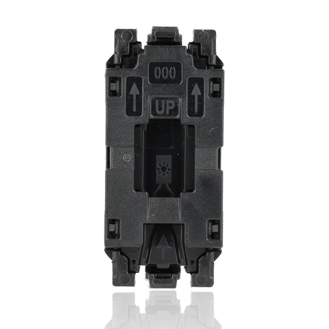 gid://shopify/Product/10830878638413_1