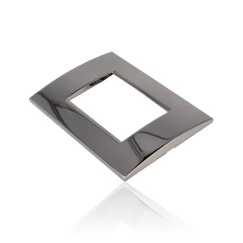 gid://shopify/Product/10833124262221_3