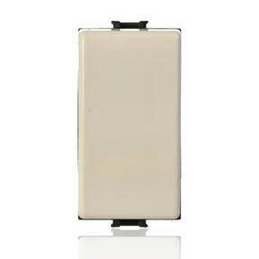 gid://shopify/Product/10833178493261_1