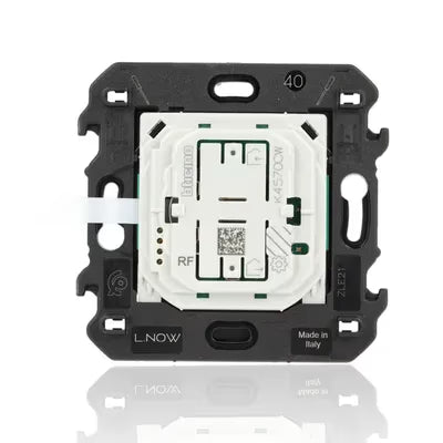 gid://shopify/Product/10833220567373_2