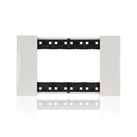 gid://shopify/Product/10833139564877_1